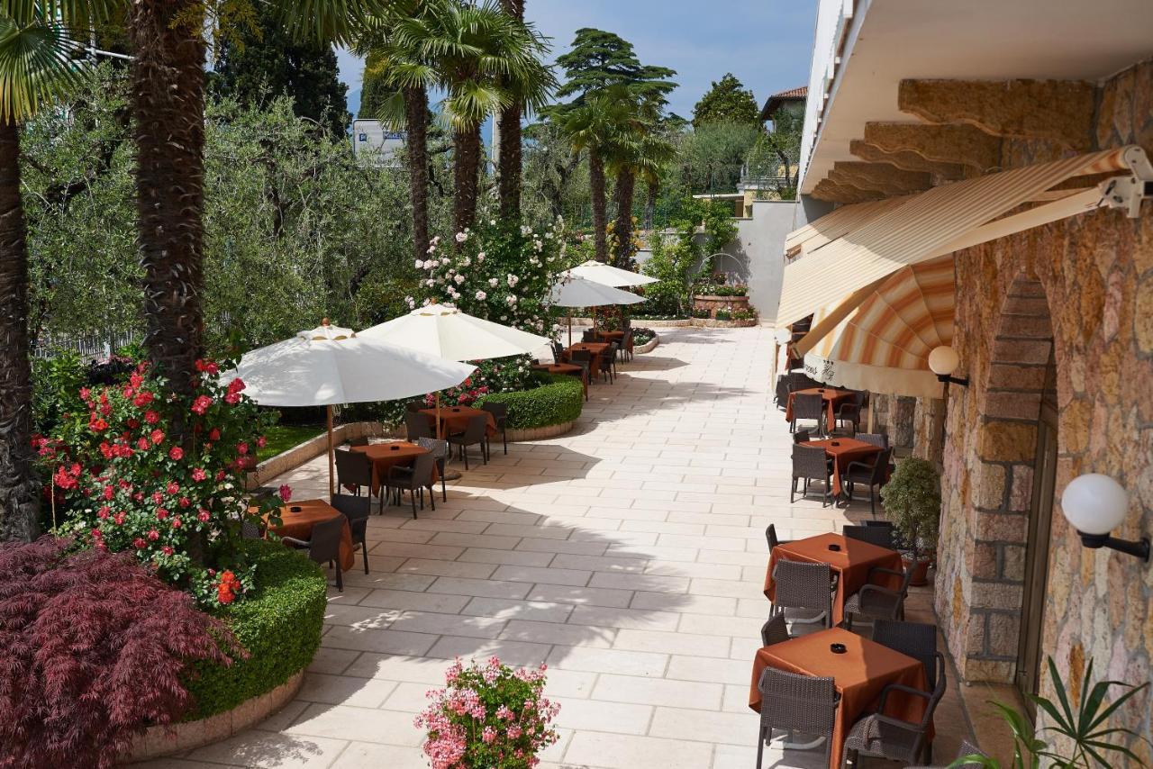 Hotel Benacus טורי דל בנקו מראה חיצוני תמונה