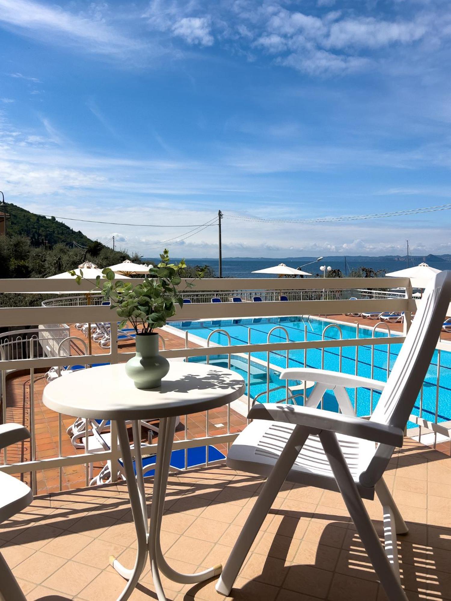 Hotel Benacus טורי דל בנקו מראה חיצוני תמונה
