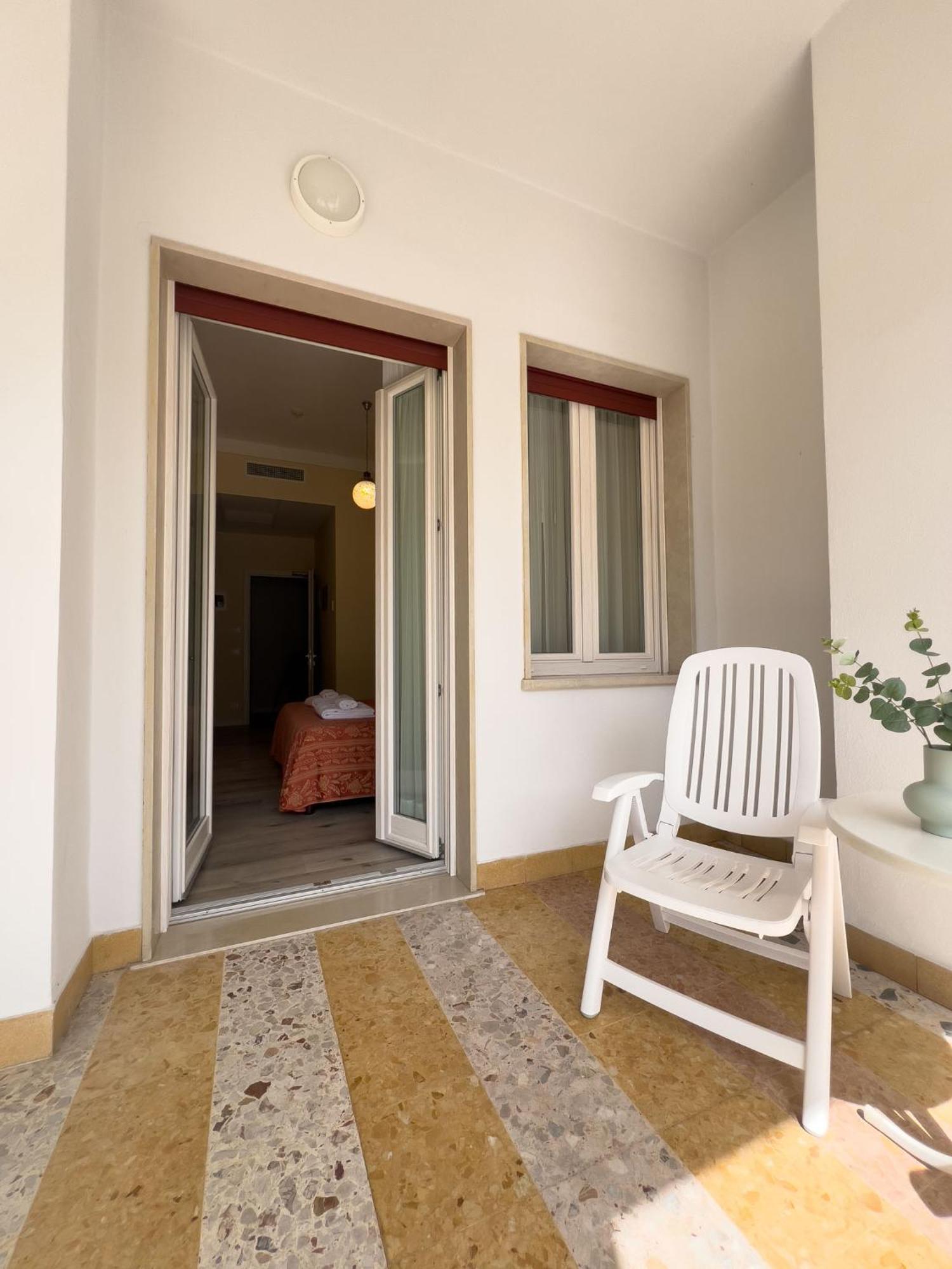 Hotel Benacus טורי דל בנקו מראה חיצוני תמונה